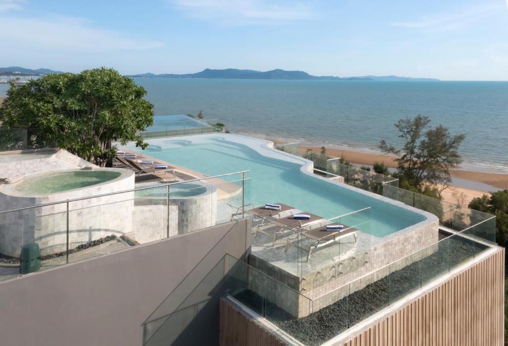 Bayphere Hotel Pattaya Ban Nong Hin  Bagian luar foto